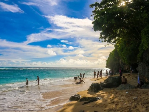 Green Bowl Beach